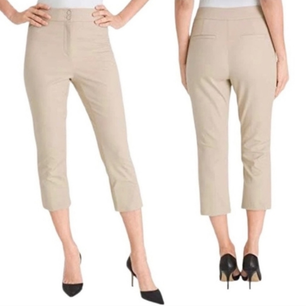 NWT Chicos secret strech straight leg khaki capris B56